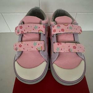 See Kai Run Robyne Pink/Happy sneaker. Size 11.5. Brand New!